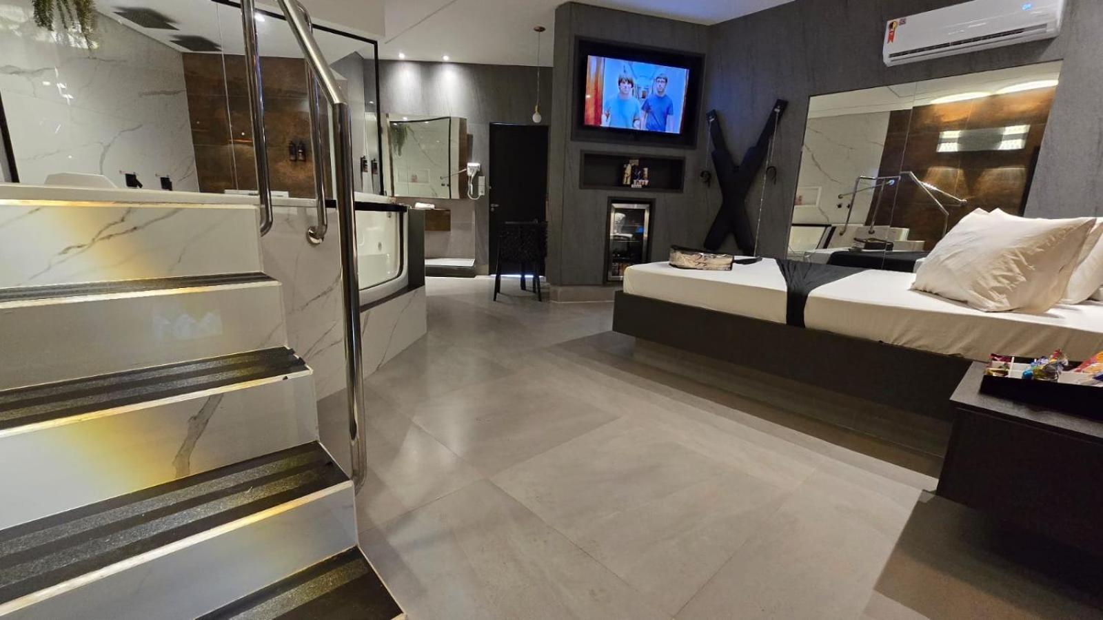 Copacabana Love hotel *